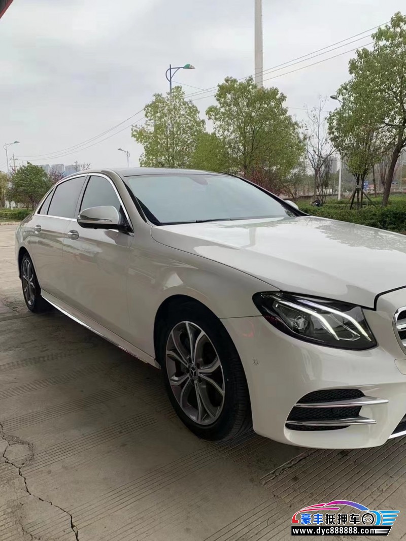 19年奔驰E轿车抵押车出售