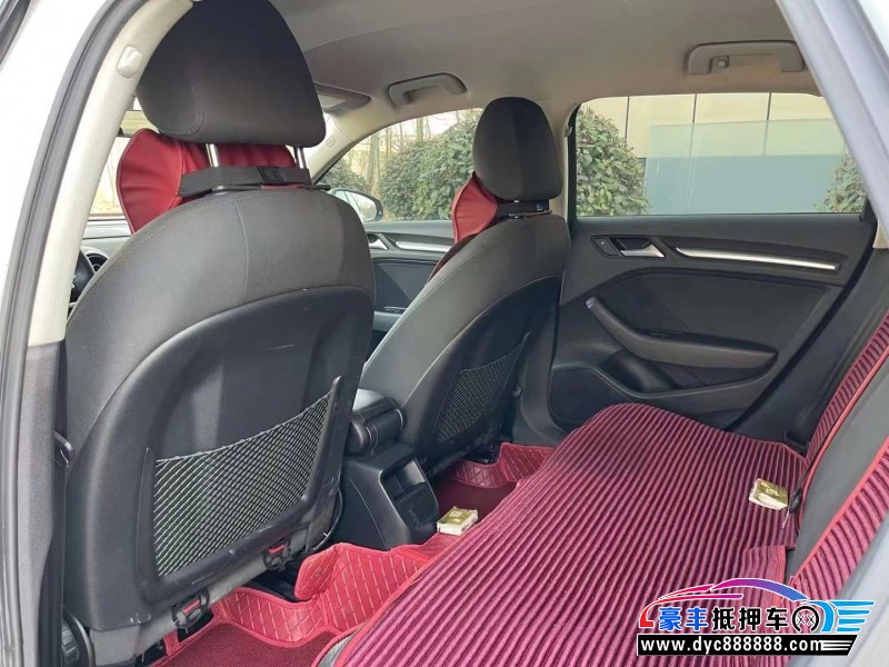 17年奥迪A3SUV抵押车出售