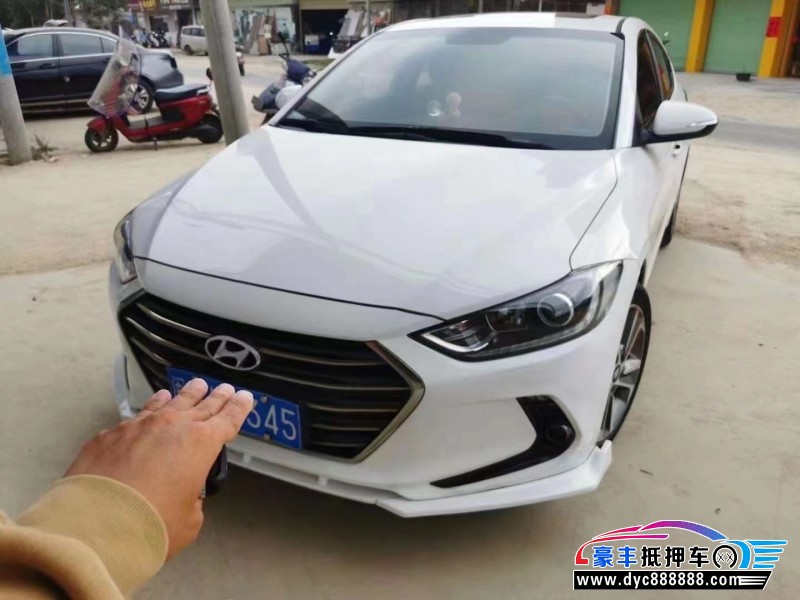 18年现代领动轿车抵押车出售