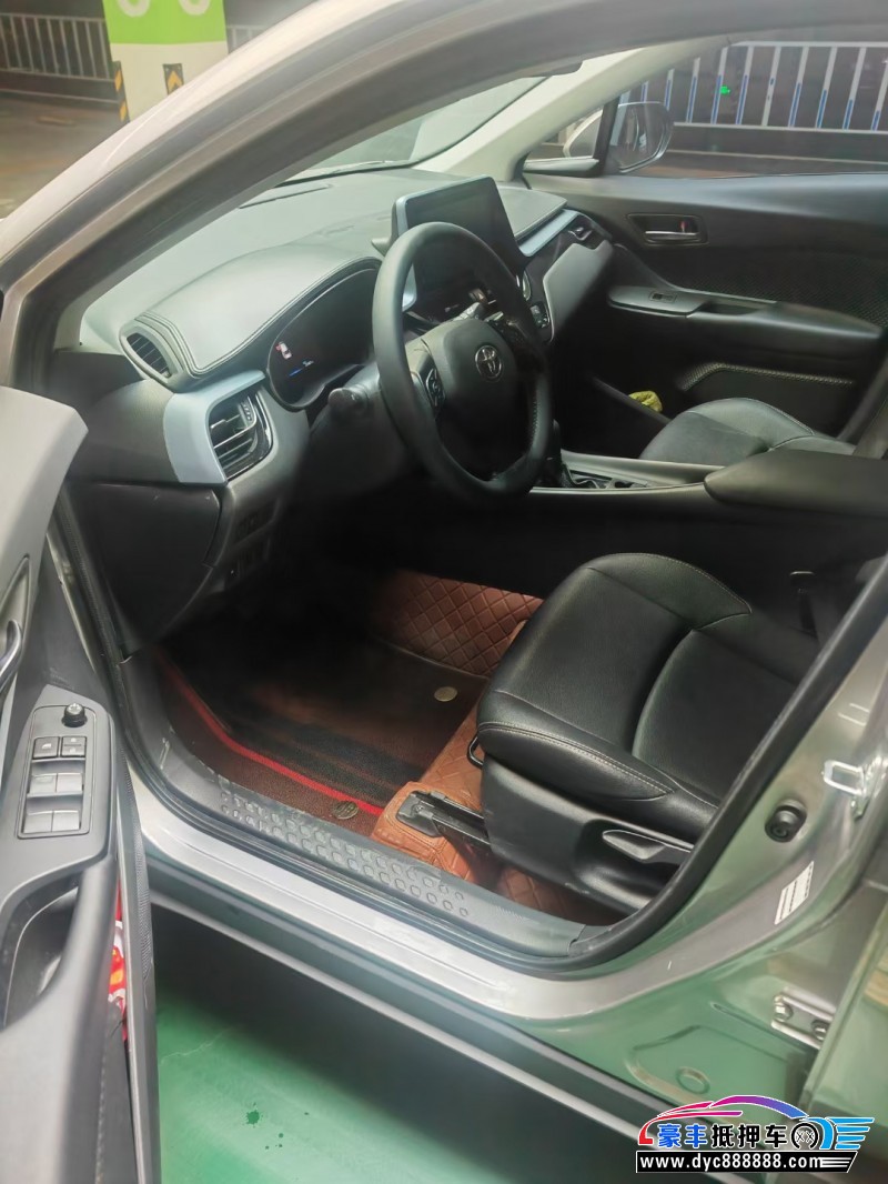 21年丰田奕泽轿车抵押车出售