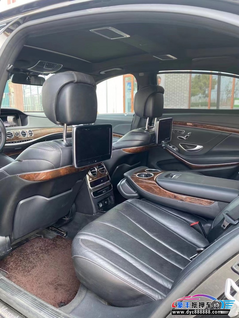 15年奔驰S级轿车抵押车出售