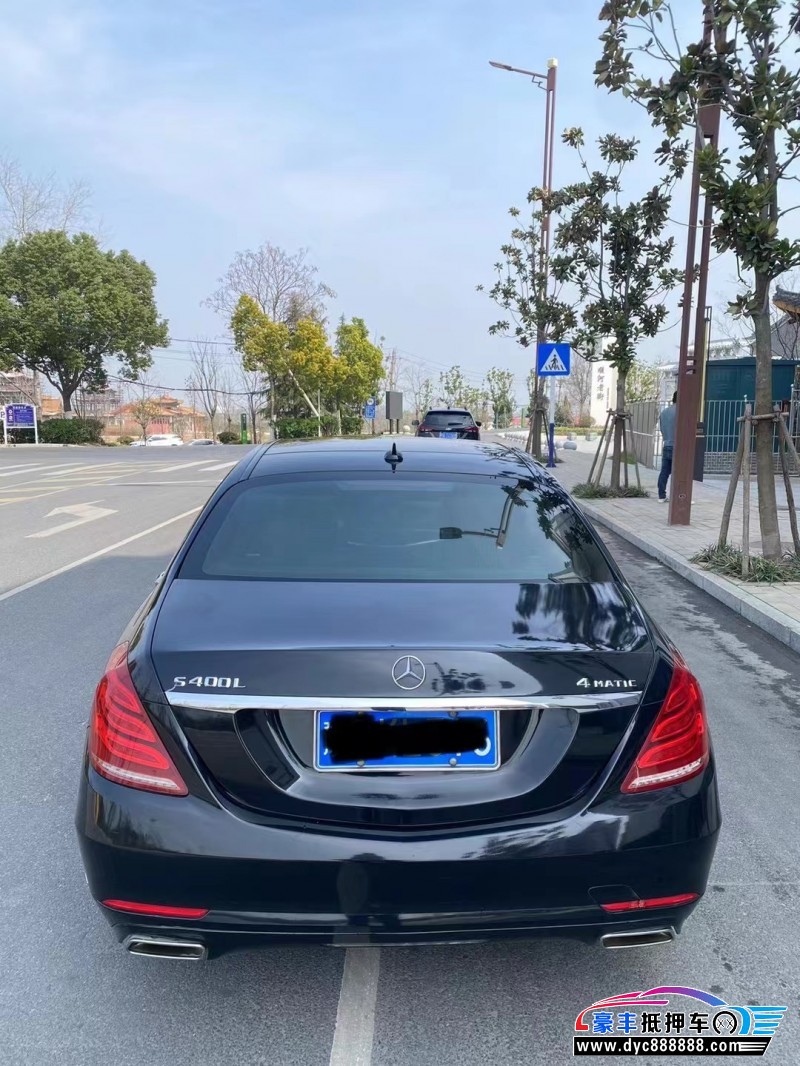15年奔驰S级轿车抵押车出售