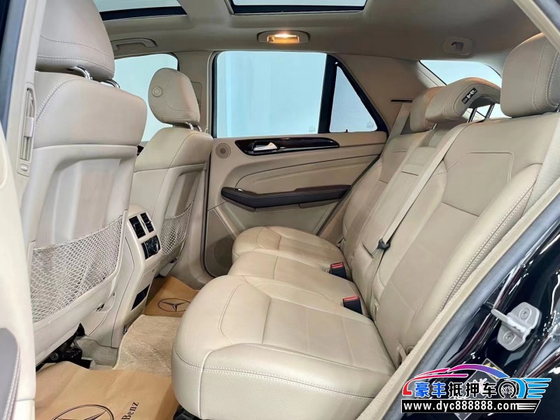 12年奔驰MLSUV抵押车出售