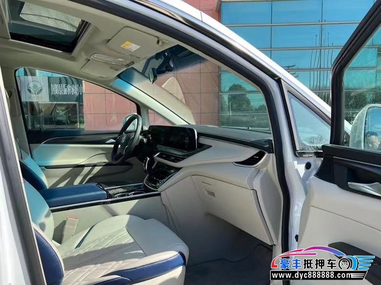 21年别克GL8SUV抵押车出售