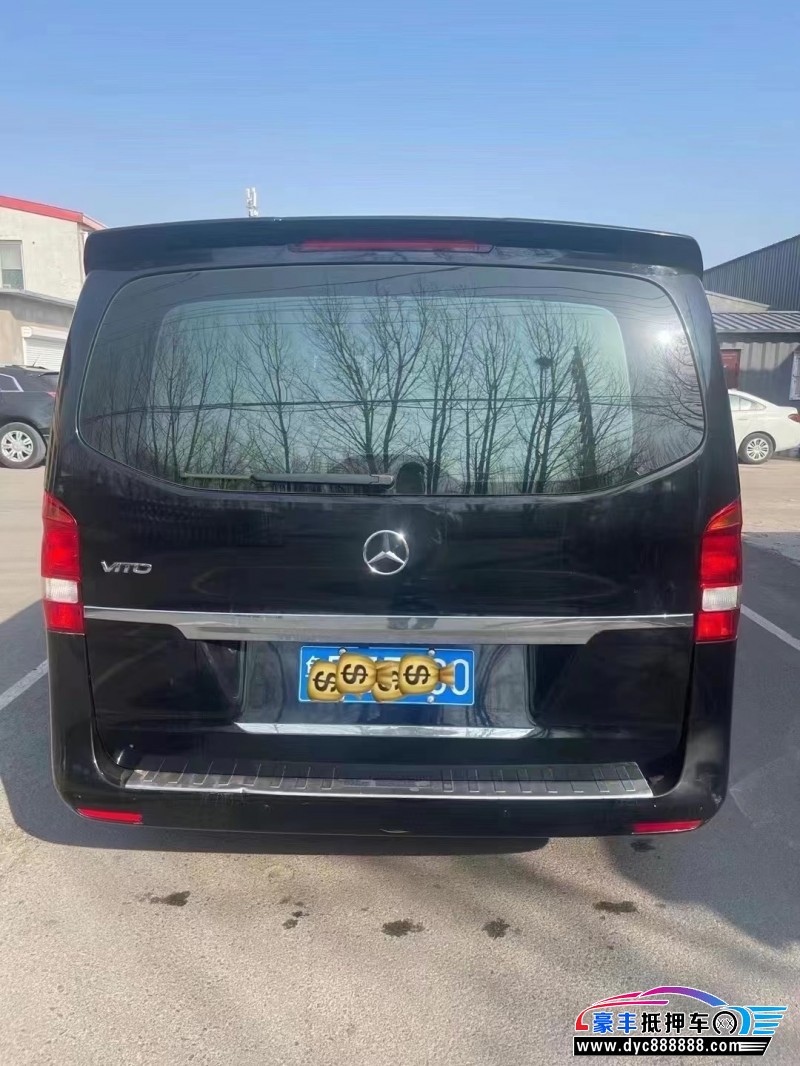 17年奔驰威霆MPV抵押车出售