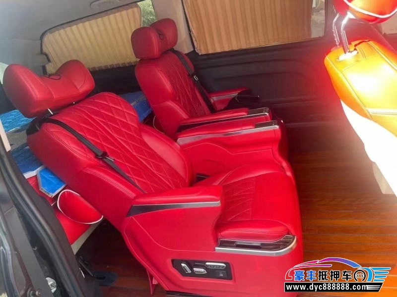 17年奔驰威霆MPV抵押车出售