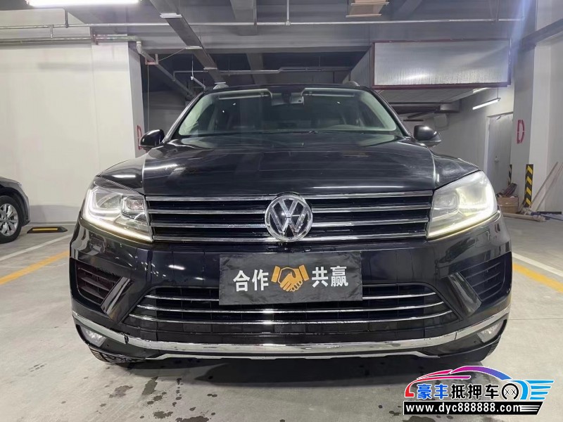 16年大众途锐轿车抵押车出售