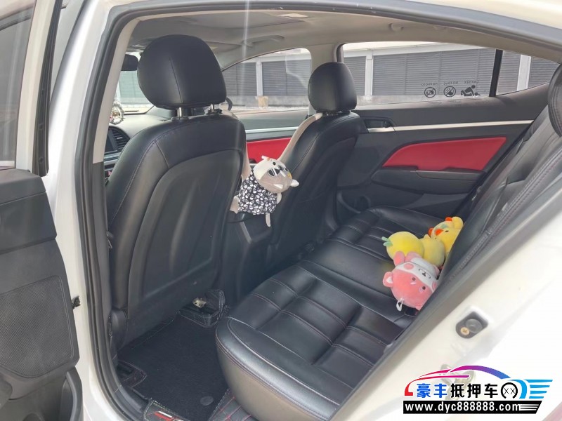 18年现代领动轿车抵押车出售