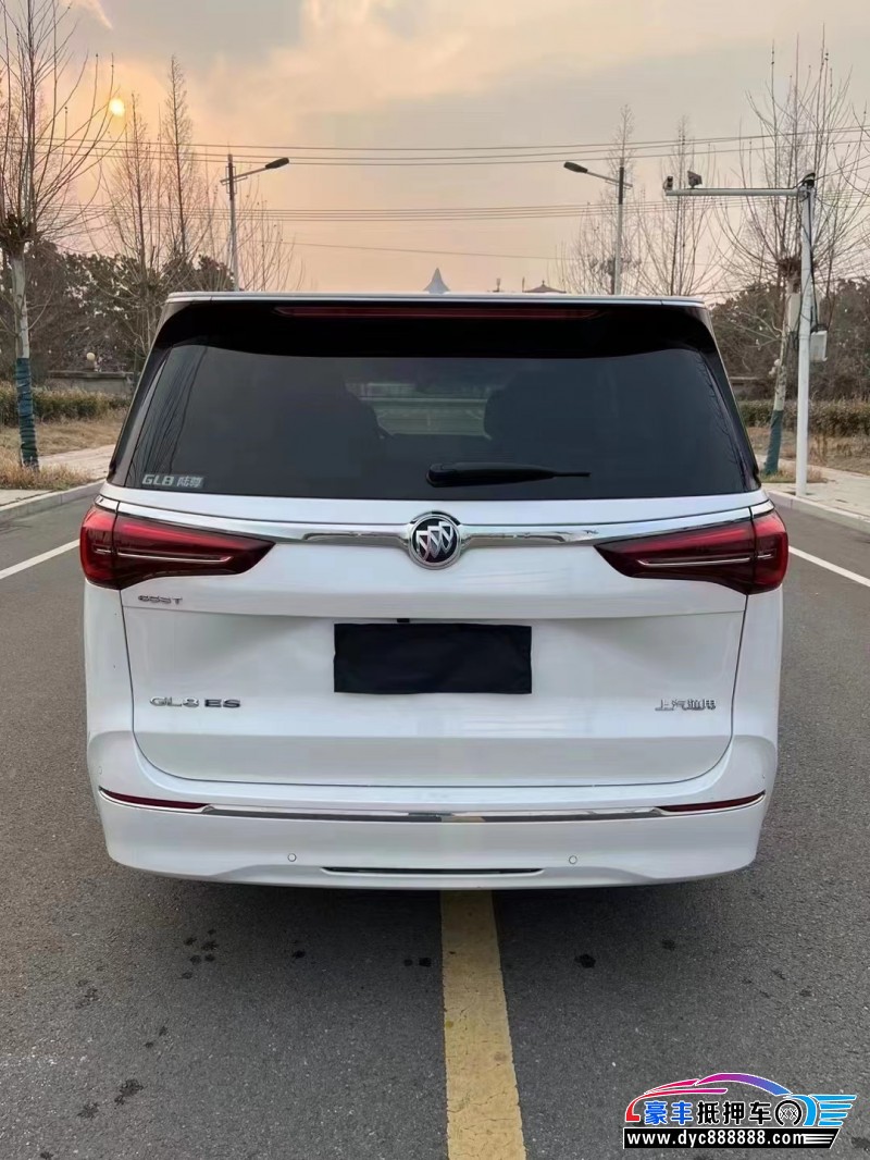 21年别克GL8轿车抵押车出售