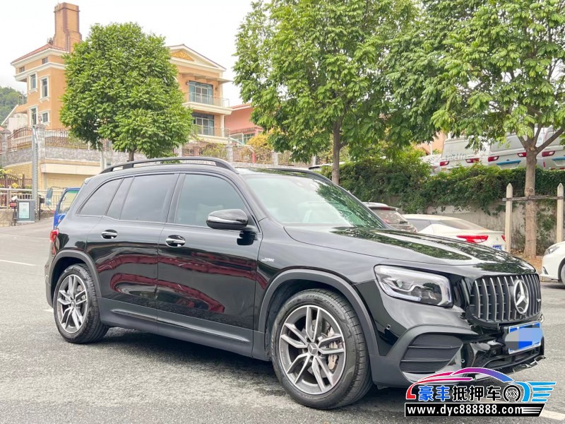 21年奔驰GLB轿车抵押车出售