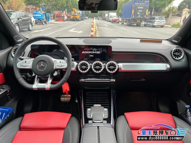 21年奔驰GLB轿车抵押车出售