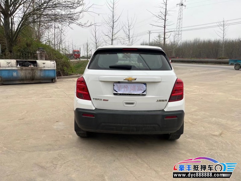 15年雪佛兰创酷轿车抵押车出售