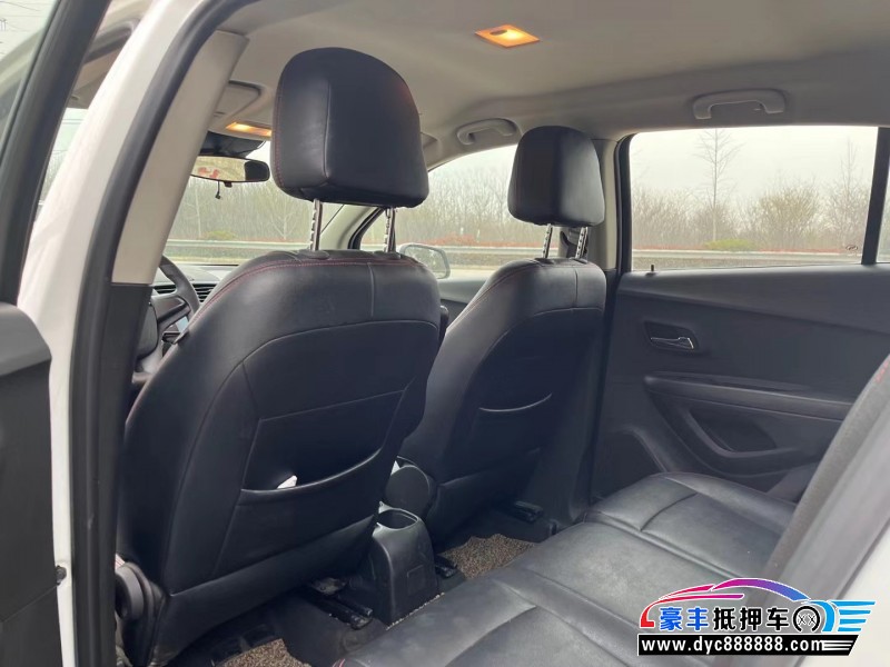 15年雪佛兰创酷轿车抵押车出售