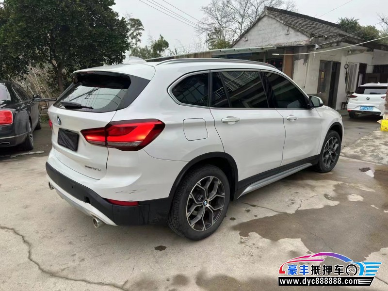 20年宝马X1轿车抵押车出售