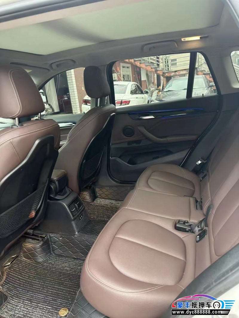 20年宝马X1轿车抵押车出售