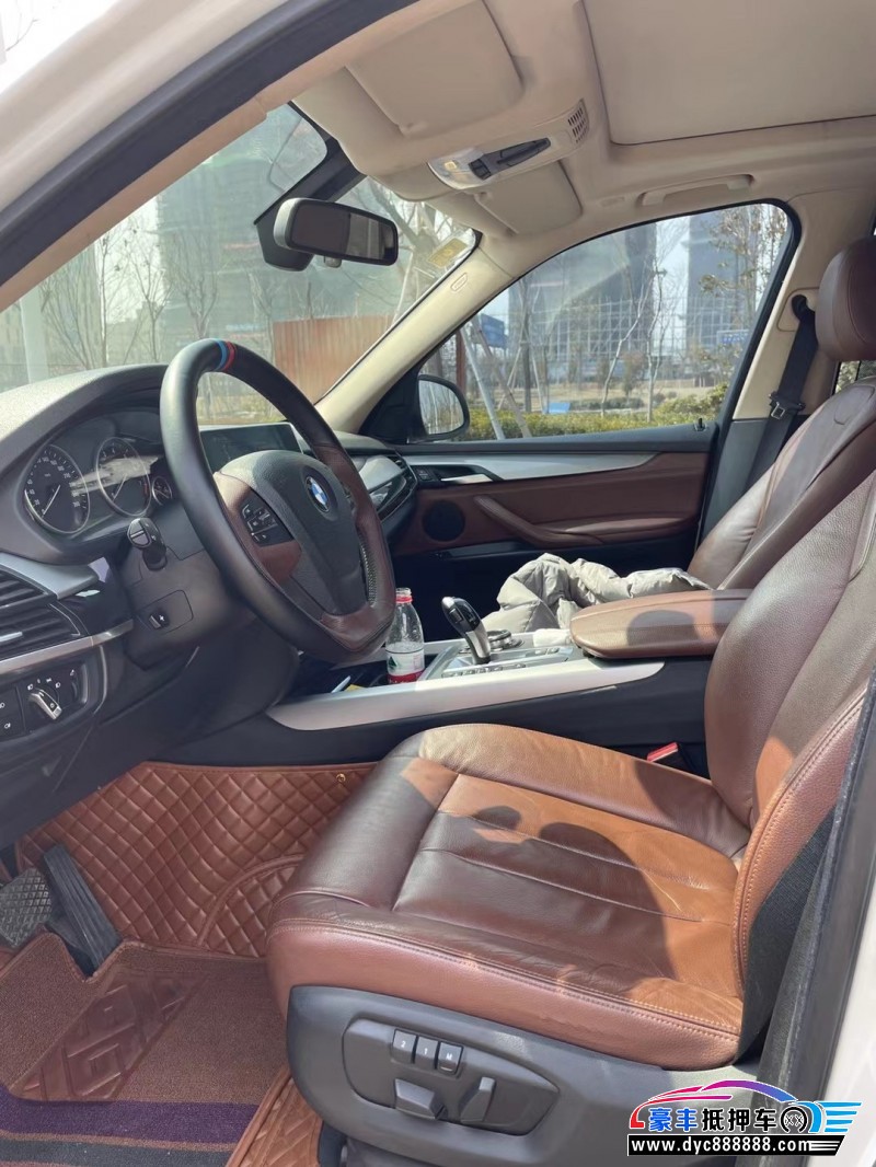 17年宝马X5轿车抵押车出售