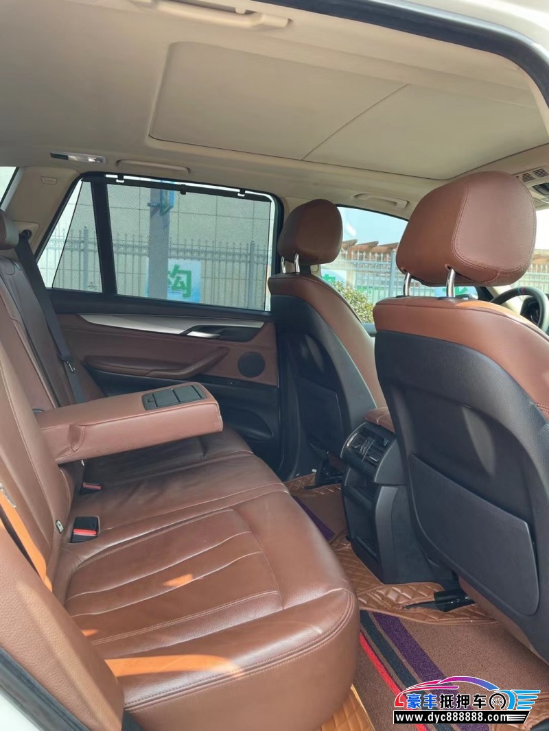 17年宝马X5轿车抵押车出售