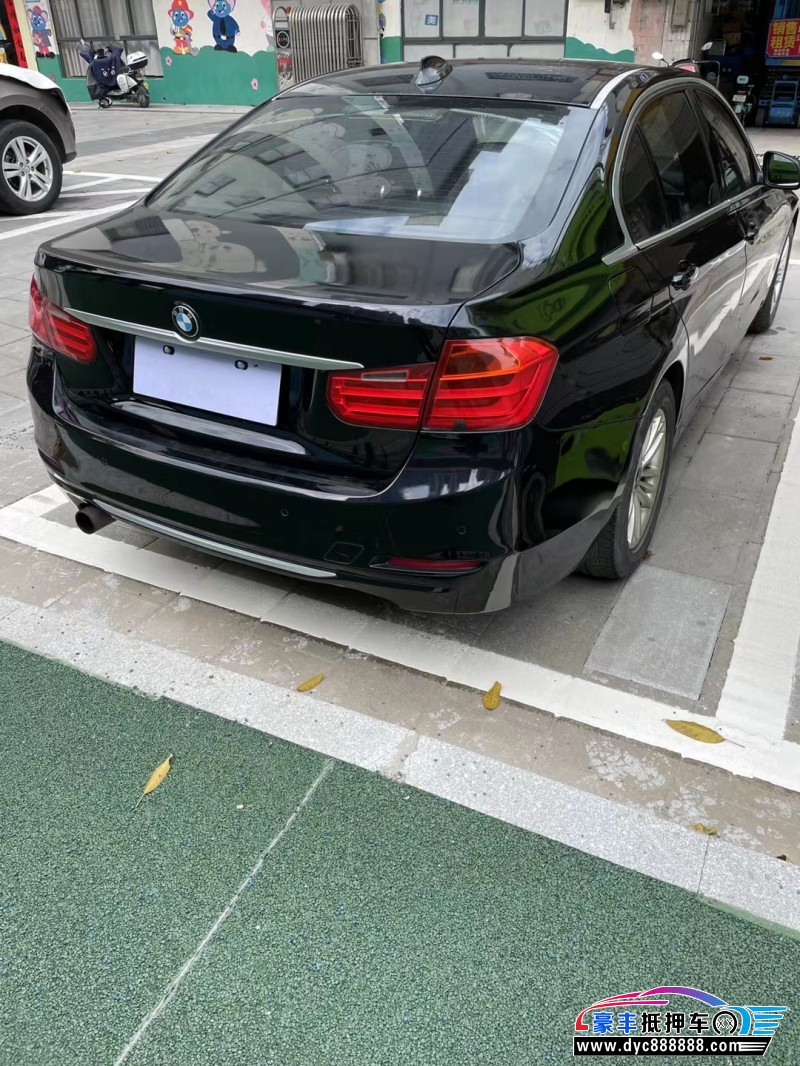 12年宝马3系轿车抵押车出售