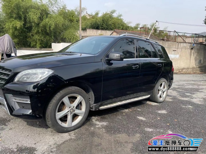 15年奔驰MLSUV抵押车出售