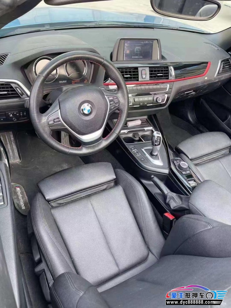 18年宝马2系轿车抵押车出售