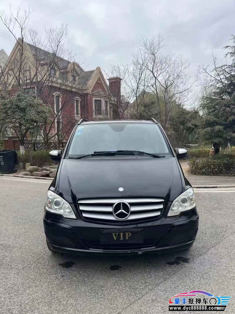 13年奔驰唯雅诺MPV抵押车出售