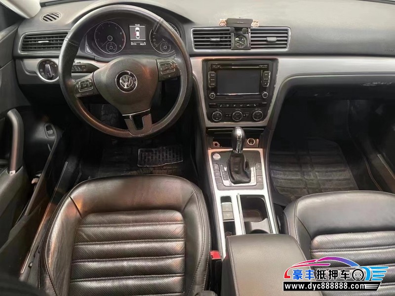 15年大众帕萨特轿车抵押车出售