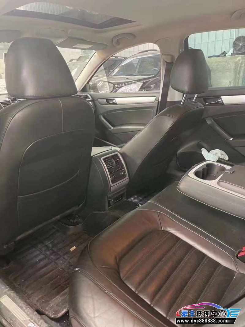 15年大众帕萨特轿车抵押车出售