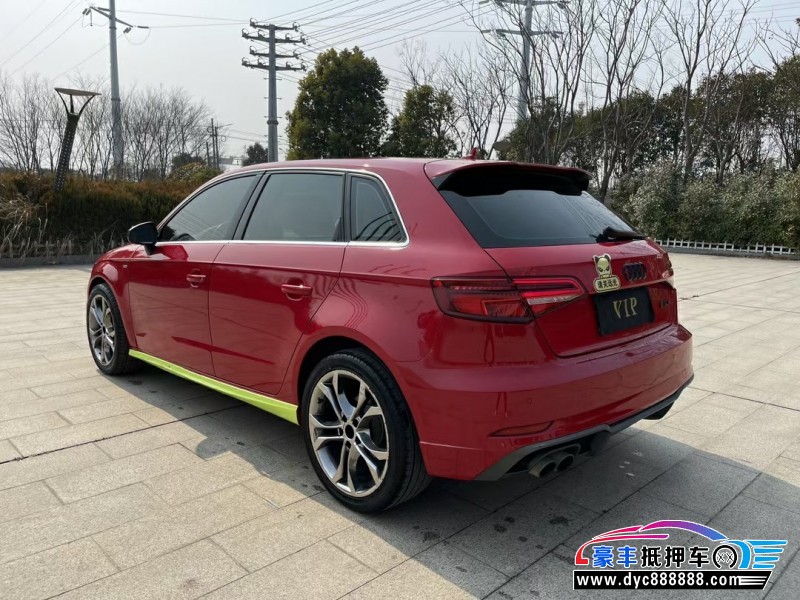 18年奥迪A3SUV抵押车出售