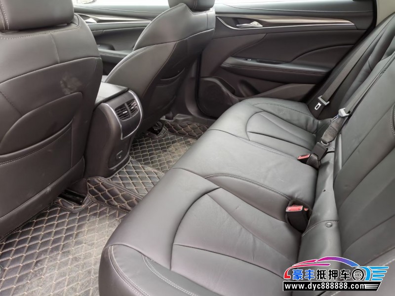 21年别克君越轿车抵押车出售