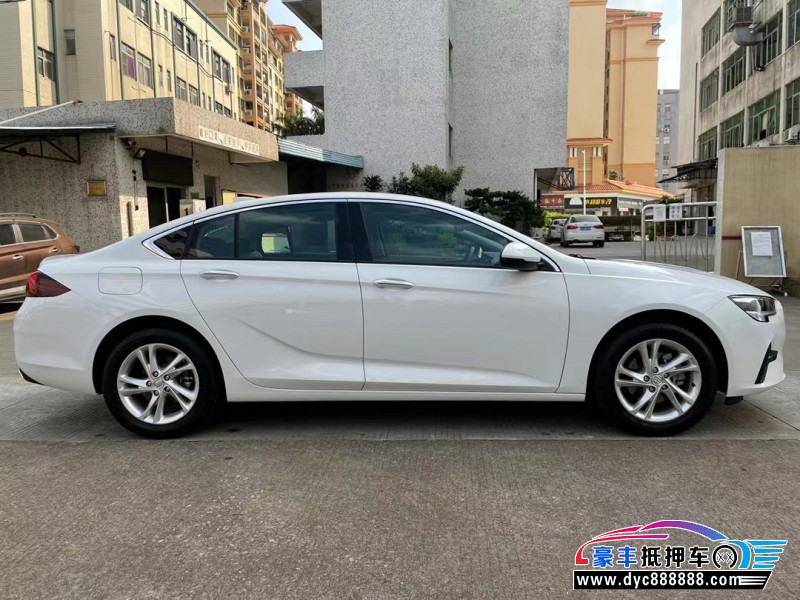 22年别克君威轿车抵押车出售