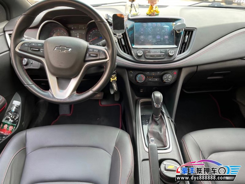 20年雪佛兰科鲁泽轿车抵押车出售