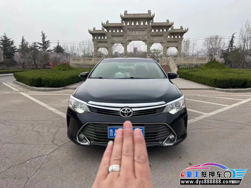 15年丰田凯美瑞轿车抵押车出售