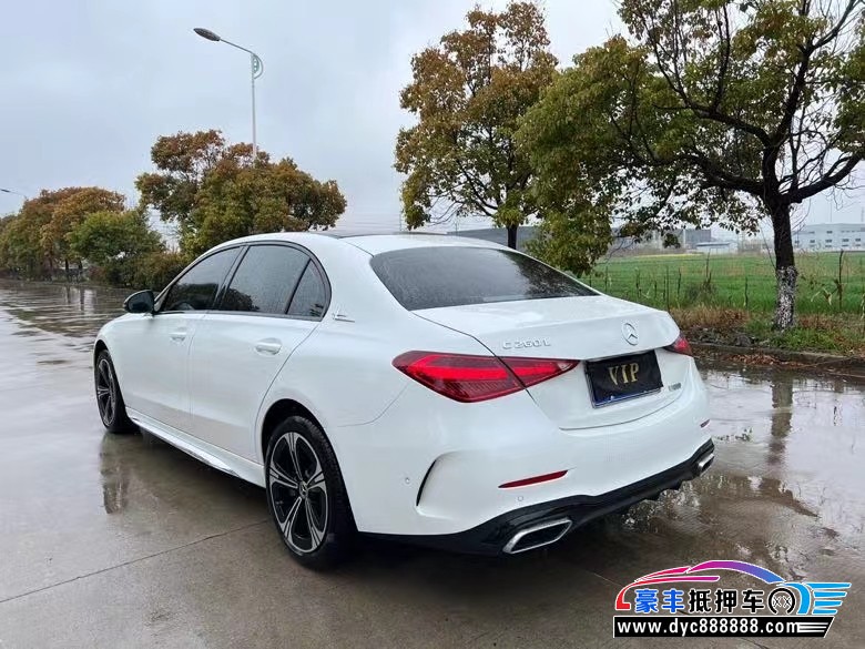 22年奔驰C轿车抵押车出售