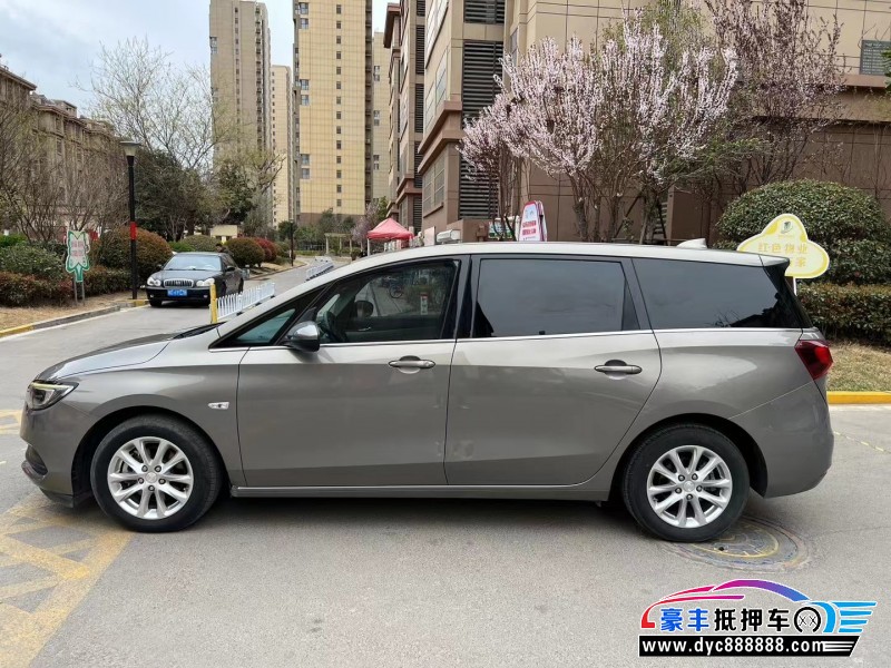 17年别克别克GL6MPV抵押车出售