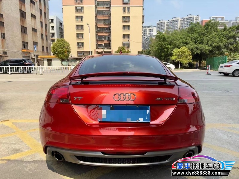 13年奥迪TT轿车抵押车出售