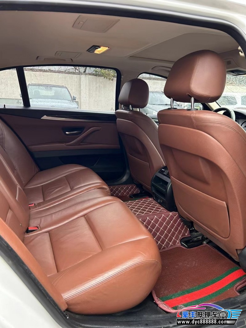 15年宝马5系轿车抵押车出售