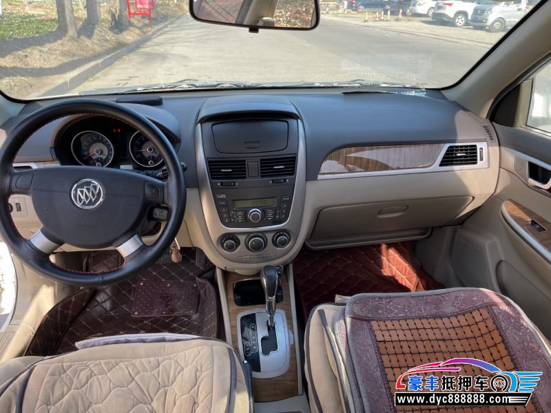 16年别克凯越轿车抵押车出售