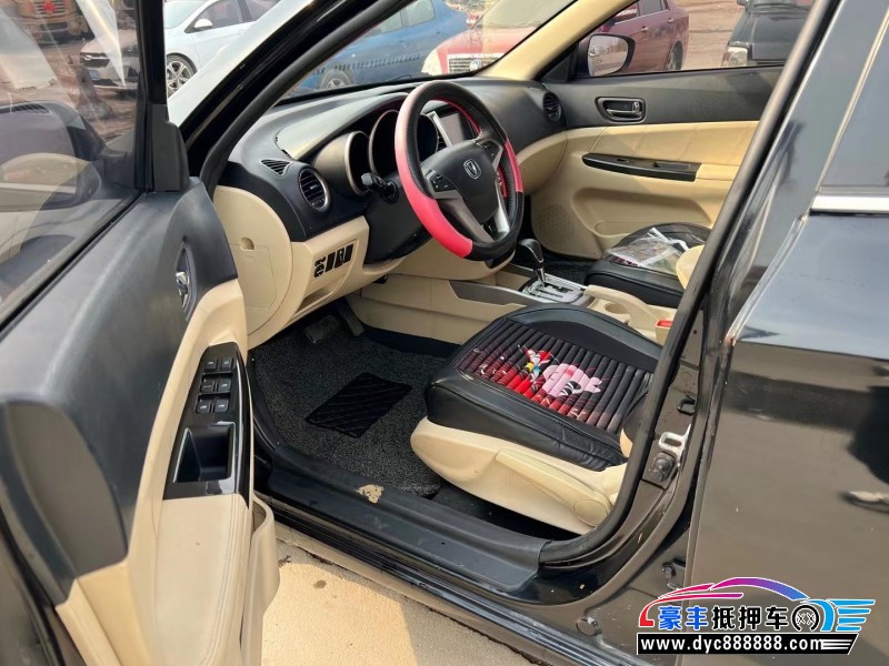 16年长安逸动轿车抵押车出售