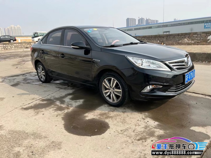 16年长安逸动轿车抵押车出售