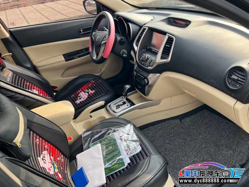 16年长安逸动轿车抵押车出售