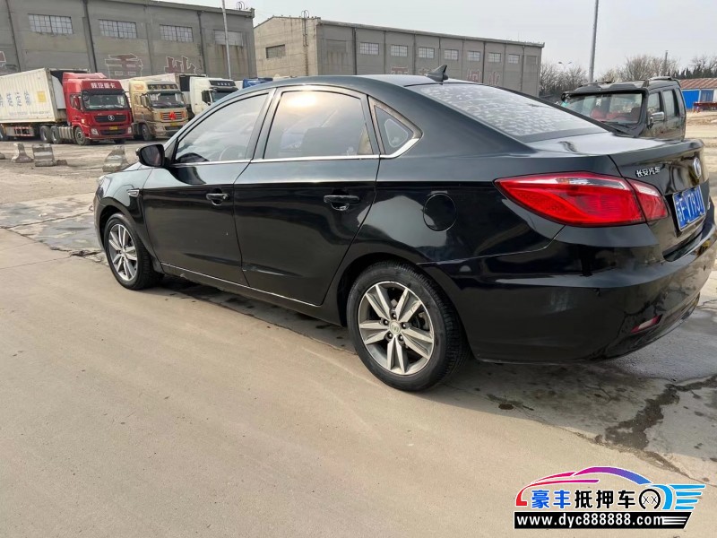 16年长安逸动轿车抵押车出售