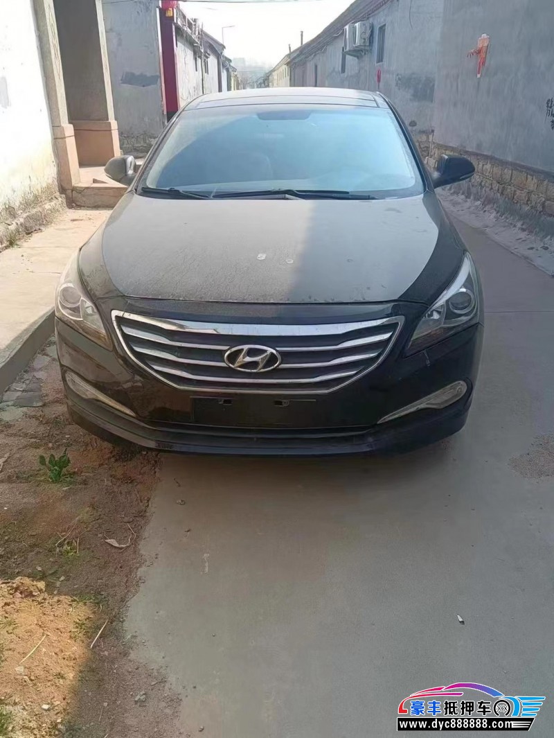 14年现代名图轿车抵押车出售