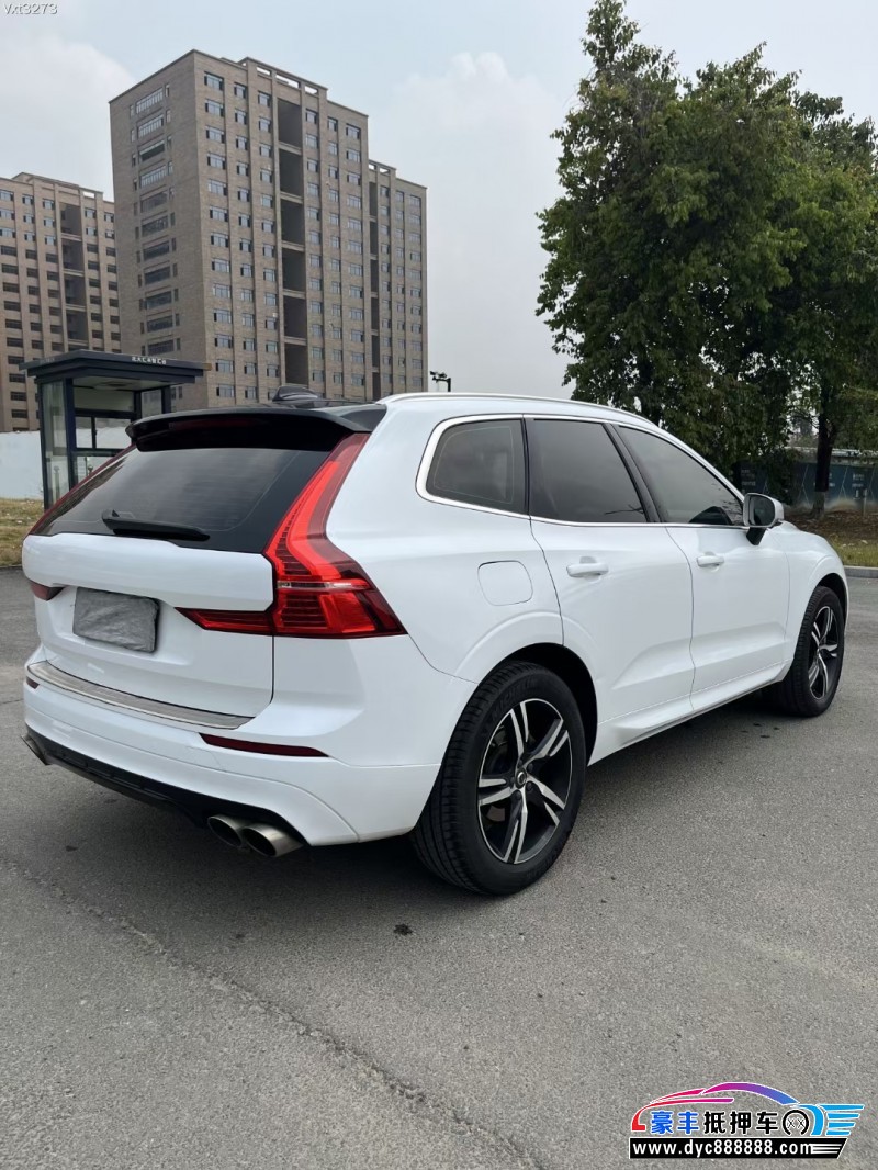 19年沃尔沃XC60轿车抵押车出售