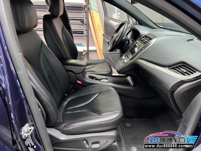 18年林肯MKC轿车抵押车出售