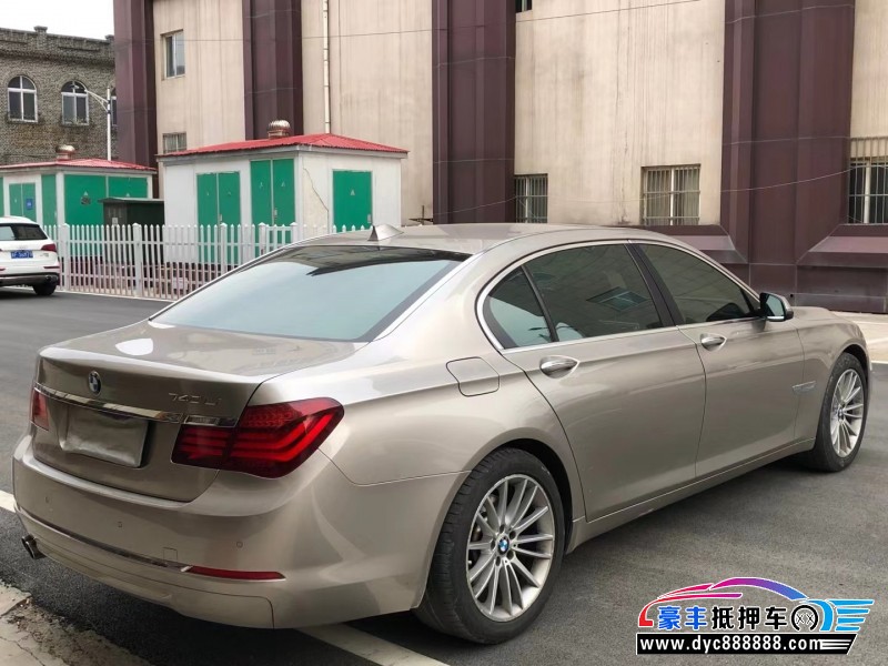 15年宝马7系轿车抵押车出售