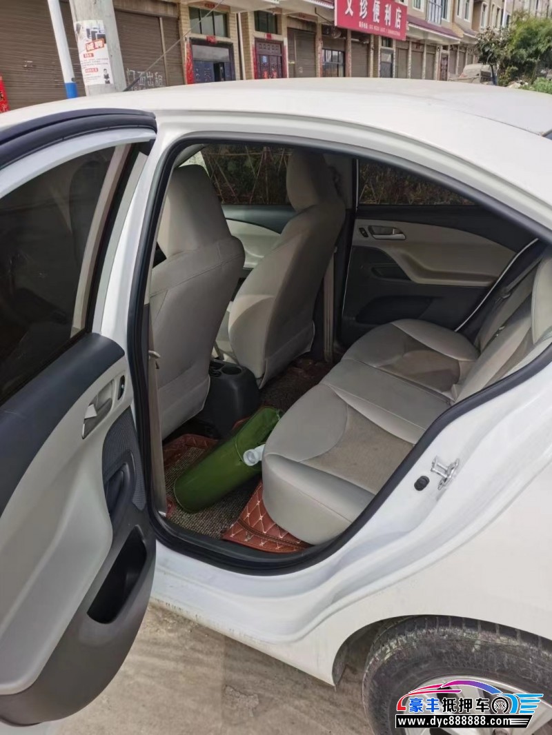 18年雪佛兰赛欧轿车抵押车出售