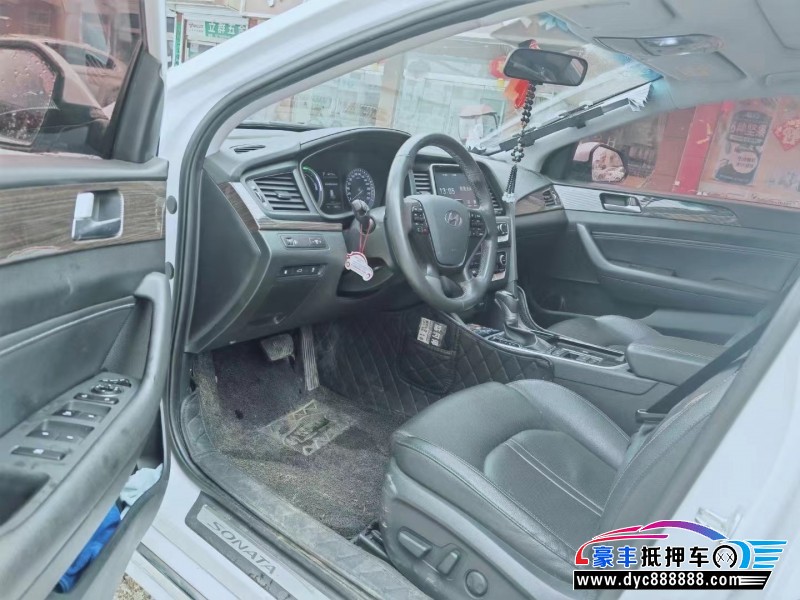 20年现代索纳塔九轿车抵押车出售