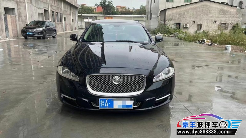 13年捷豹XJL轿车抵押车出售