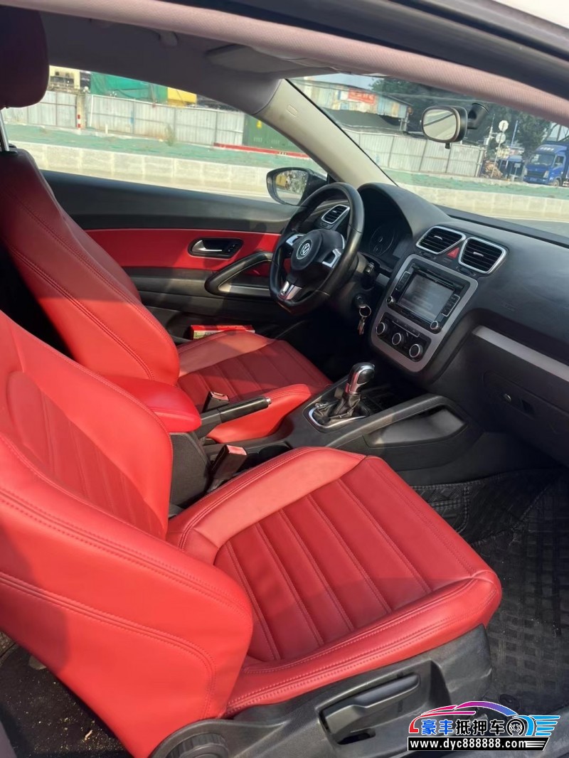 13年大众尚酷轿车抵押车出售