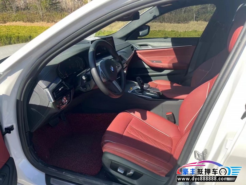 22年宝马5系轿车抵押车出售